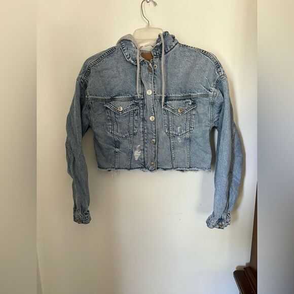 American eagle cropped distressed denim jacket with hood XS - Picture 13 of 16